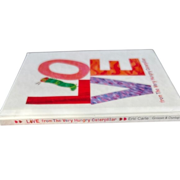 Love from The Very Hungry Caterpillar (The World of Eric Carle) - Picture 2 of 3